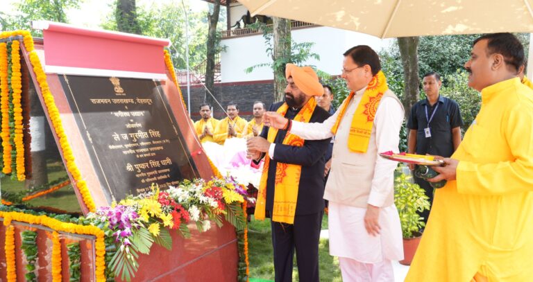 22 f (5)